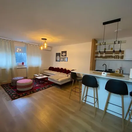 Apartment Time